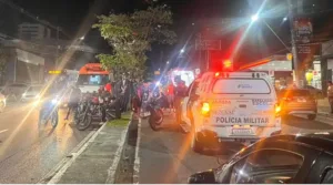 Leia mais sobre o artigo Grávida é arremessada e morre com o bebê após moto bater em buraco na Djalma Batista, em Manaus