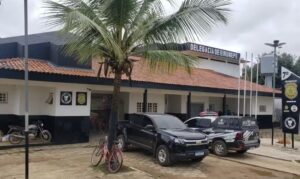 Read more about the article Advogado é preso no AM por suspeita de falsificação e estelionato após mais de um ano de investigações