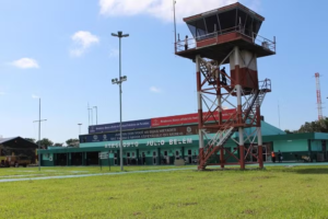 Read more about the article Passagens aéreas para último dia do Festival de Parintins chegam a R$ 145 na semana do espetáculo