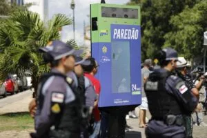 Leia mais sobre o artigo Governador Wilson Lima lança nova etapa do sistema Paredão com câmeras de reconhecimento facial em Manaus