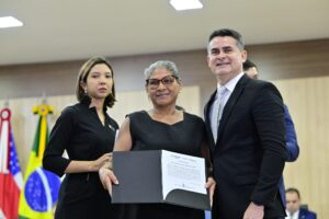 Read more about the article Prefeito David Almeida participa da abertura da “Semana Solo Seguro – Favela 2025” e destaca avanços na regularização fundiária em Manaus