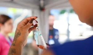 Read more about the article Dose de reforço de vacina contra meningite terá proteção maior
