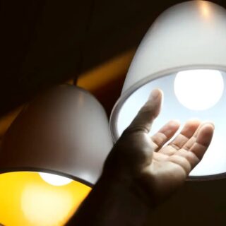 Com bandeira vermelha, conta de luz fica mais cara a partir deste mês