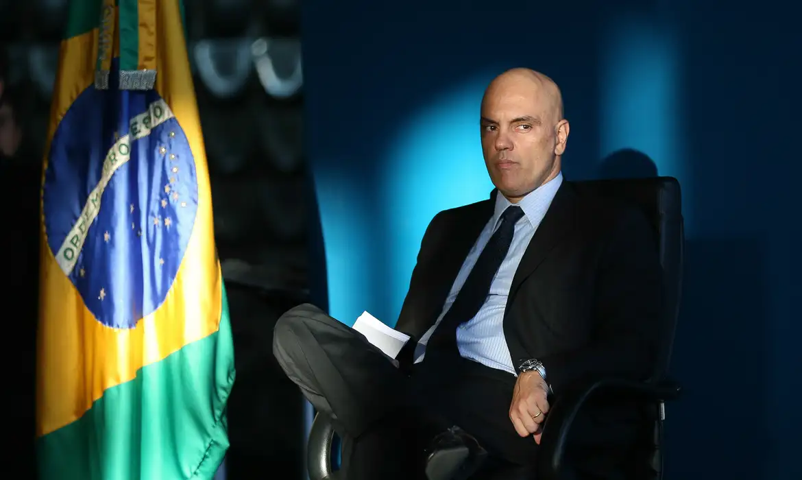 No momento, você está visualizando Bolsonaro fez flagrante confissão de obstrução de Justiça, diz Moraes