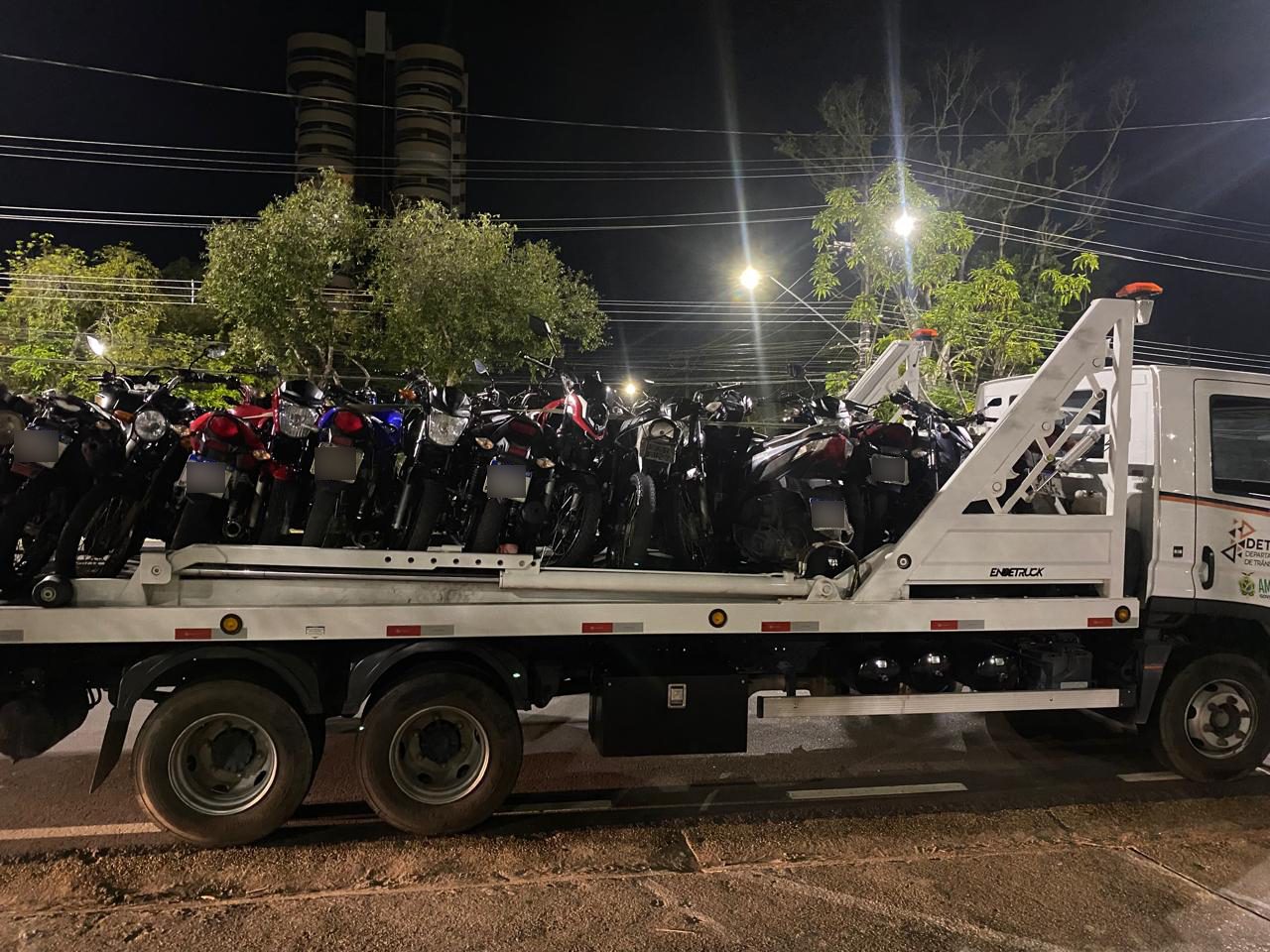 You are currently viewing Detran-AM: Operação de combate ao ‘rolezinho’ registra 200 infrações e remove 55 motocicletas em Manaus