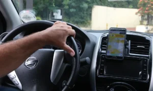 Leia mais sobre o artigo Lula sanciona crédito consignado para CLT, incluindo motoristas de app
