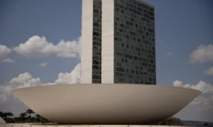 Read more about the article Câmara aumenta tempo mínimo para progressão de pena por homicídio