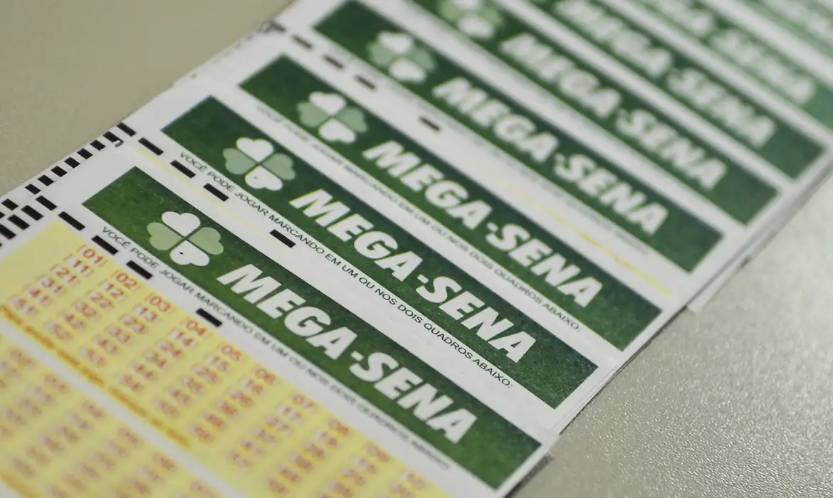 No momento, você está visualizando Mega-Sena acumula para R$ 100 milhões