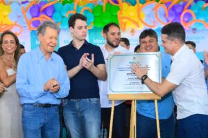 Leia mais sobre o artigo David Almeida entrega nova escola na zona rural de Manaus e reforça compromisso com a educação
