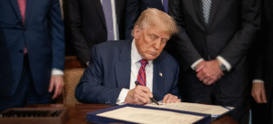 Leia mais sobre o artigo Economistas divergem sobre tarifaço de Trump: ‘incerteza’ e ‘política ridicularizada’