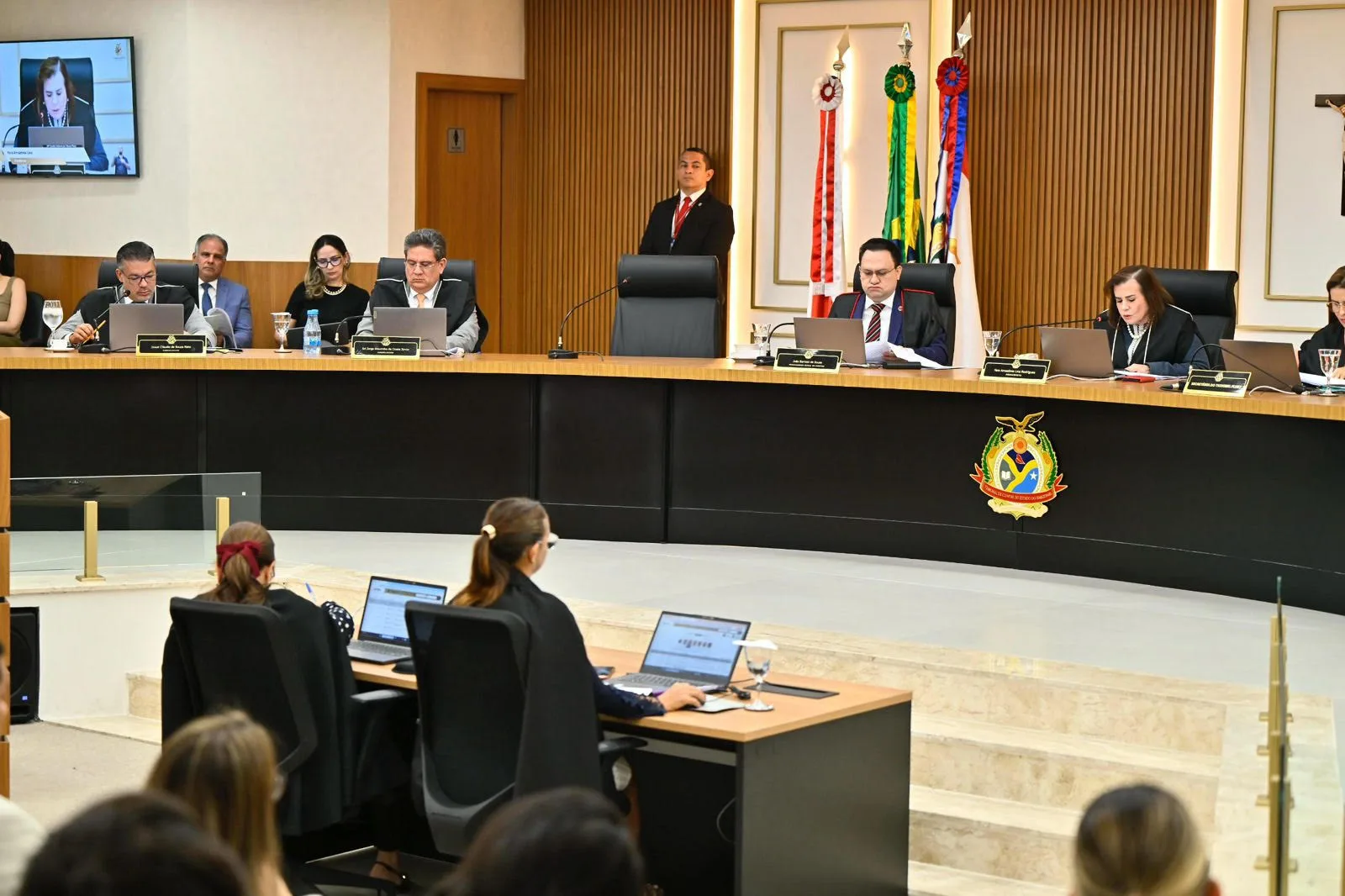 No momento, você está visualizando Pleno do TCE-AM multa presidente da Câmara de Itapiranga em R$ 15 mil