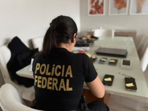 Leia mais sobre o artigo Operação da PF desarticula núcleo de facção criminosa que atua no Amazonas
