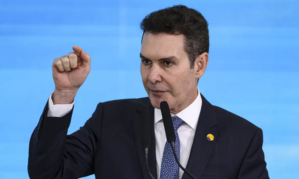 No momento, você está visualizando Mais de 12 mil favelas passam a ter CEP