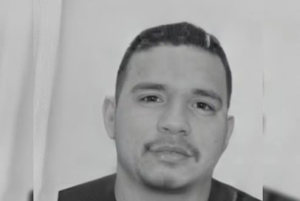 No momento, você está visualizando Quem é ‘TH’: namorado de ‘Porcelana’ era chefe do CV no Amazonas e morreu em emboscada com 38 tiros