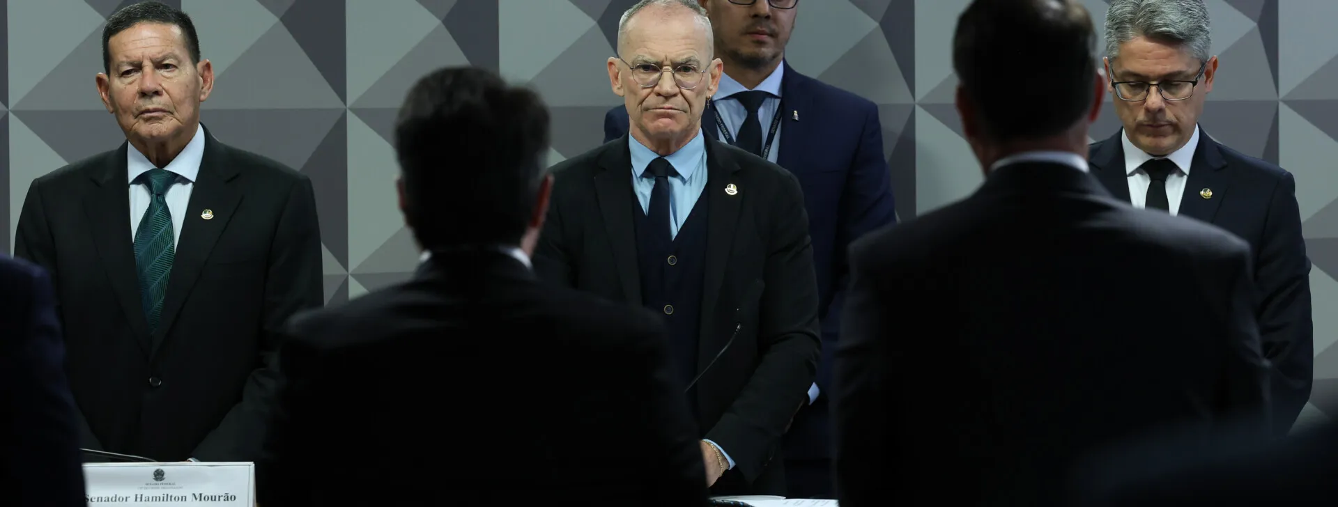 No momento, você está visualizando CPI do Senado investiga atuação de facções após massacre com 121 mortos no Rio