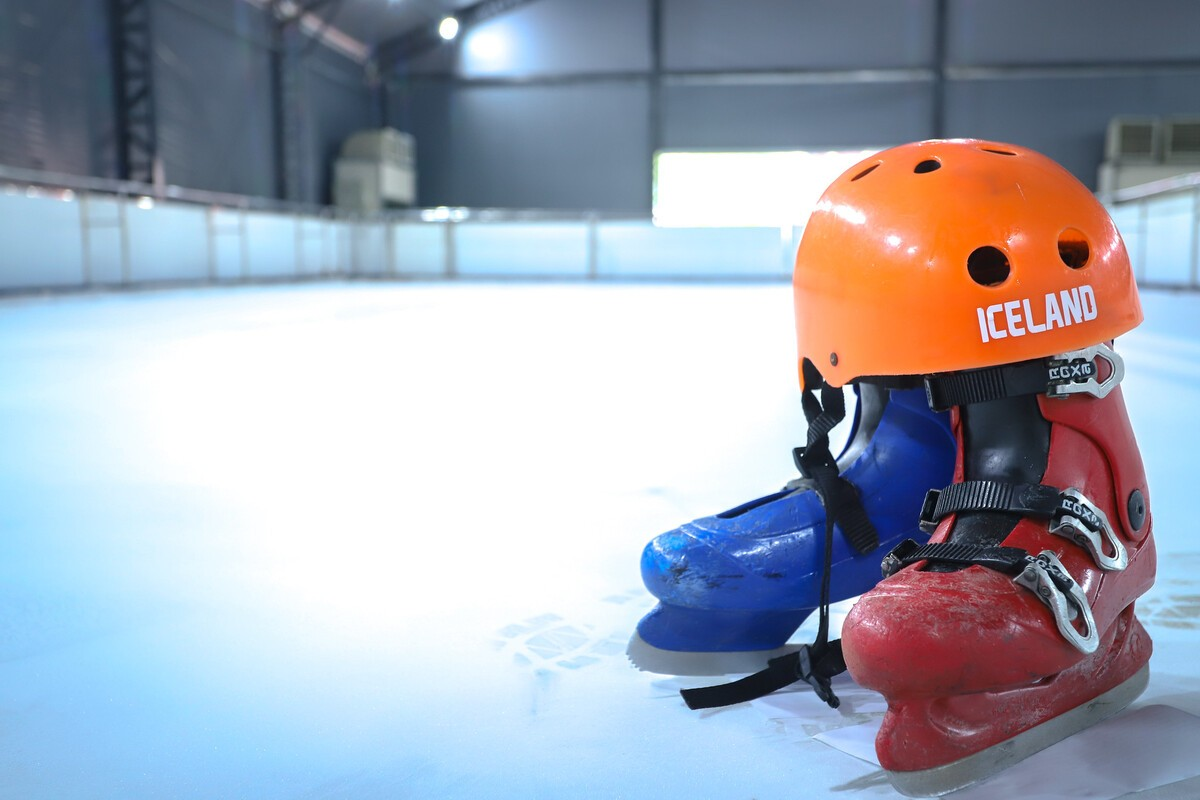 No momento, você está visualizando Pista de patinação no gelo da Ponta Negra abre com entrada por troca de lata de leite em Manaus