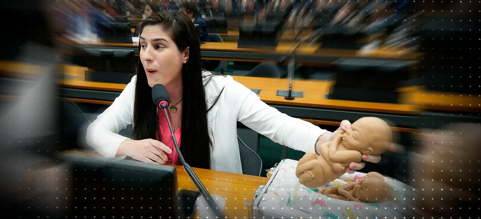 No momento, você está visualizando Proposta que dificulta aborto em crianças viola direitos constitucionais, aponta criminalista