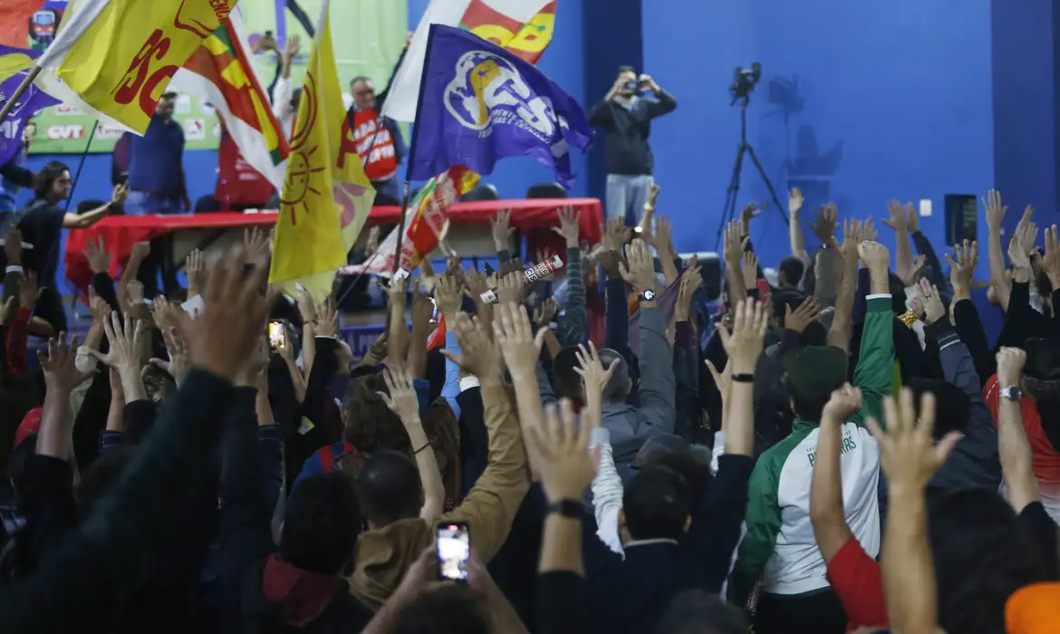 No momento, você está visualizando Número de sindicalizados no Brasil para de cair e chega a 9,1 milhões