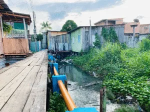 Leia mais sobre o artigo Saneamento em palafitas de Manaus apresentado na COP30 inspira soluções para periferias amazônicas