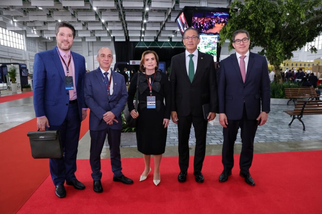 No momento, você está visualizando Presidente do TCE-AM é eleita para diretoria de Relações Internacionais da Atricon durante IV CITC