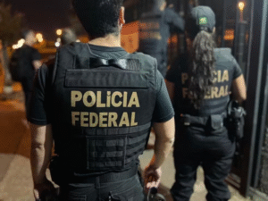 Leia mais sobre o artigo Polícia Federal cumpre mandado em Manaus contra grupo suspeito de golpes com apostas ilegais