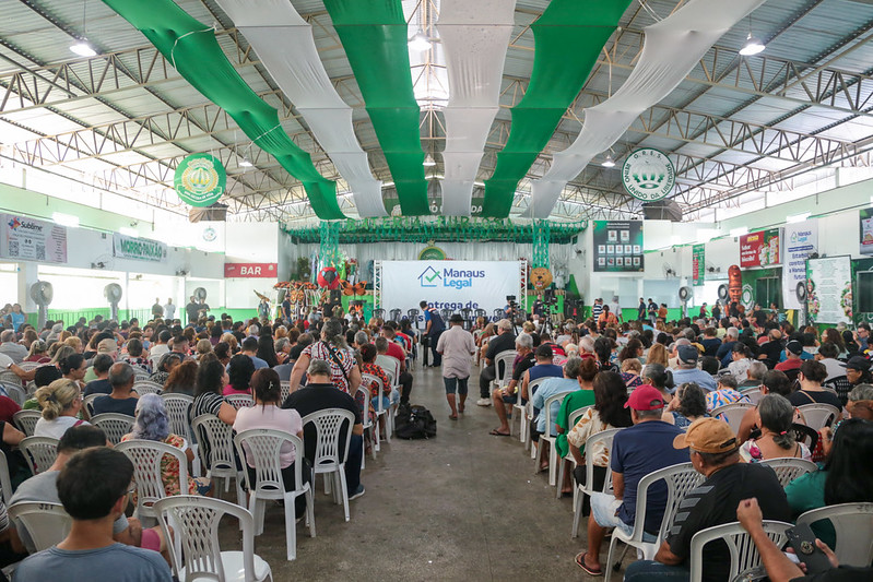 No momento, você está visualizando Prefeito David Almeida entrega 750 registros de imóveis no São Lázaro e encerra espera histórica de mais de 70 anos na zona Sul de Manaus