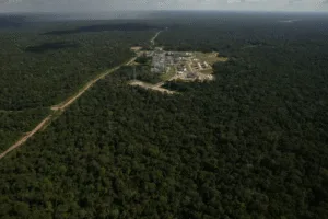 Leia mais sobre o artigo Após uma década, Petrobras planeja perfurar 22 poços de petróleo e gás no Amazonas