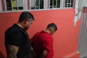 Leia mais sobre o artigo Jeanderson “Billy”, um dos mais procurados do AM, é preso em Manaus