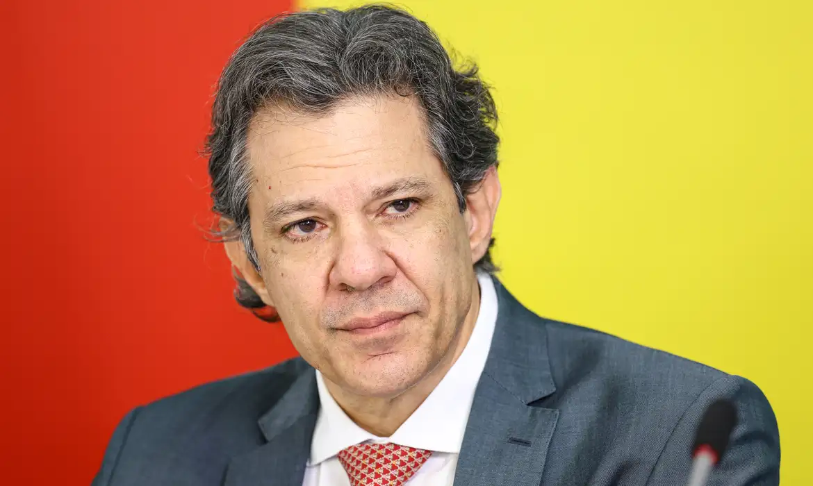 No momento, você está visualizando Haddad diz que caso Master pode ser a maior fraude bancária do país
