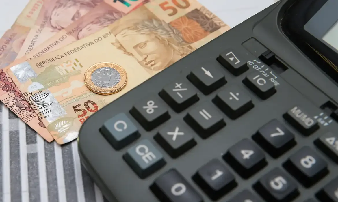 No momento, você está visualizando Veja faixas e alíquotas das novas tabelas do Imposto de Renda 2026