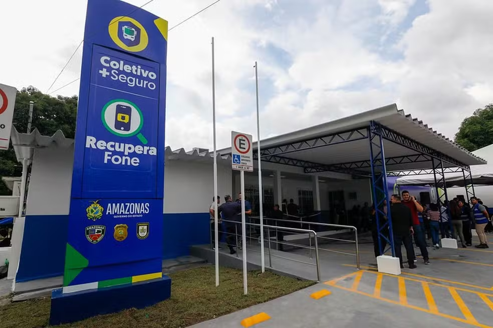 No momento, você está visualizando Entenda o golpe da meia-passagem no transporte coletivo que resultou na prisão de grupo criminoso em Manaus