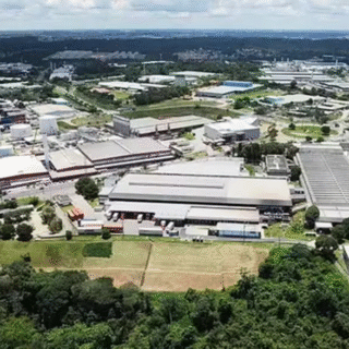 Manaus enfrenta desafios de infraestrutura para avançar na economia sustentável, aponta estudo