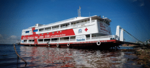 Leia mais sobre o artigo Barco hospital parte em expedição para atender ribeirinhos no Amazonas