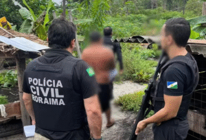 Leia mais sobre o artigo Homem é preso por sequestrar, estuprar e manter enteada em cárcere por 3 anos no AM