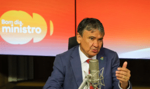 Leia mais sobre o artigo PF investiga origem de fake news sobre programas sociais