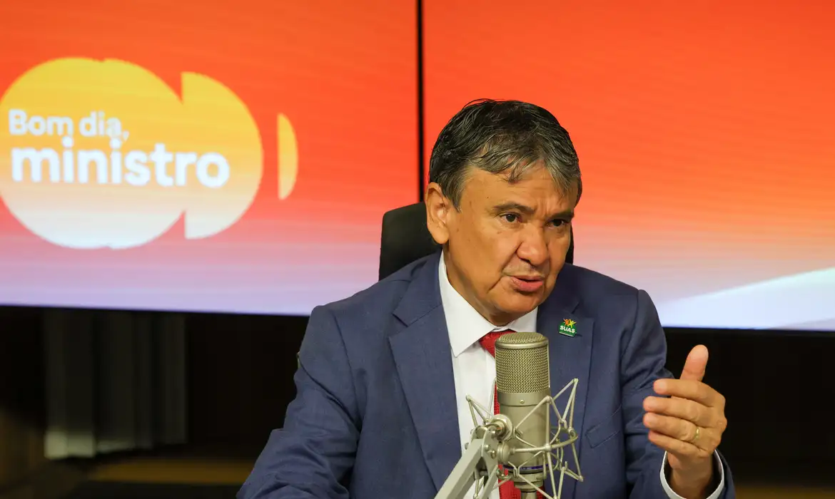 No momento, você está visualizando PF investiga origem de fake news sobre programas sociais