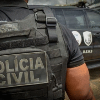 Polícia Civil cumpre mandado de prisão de CAC suspeito de tentativa de homicídio contra empresário e criança