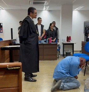 Leia mais sobre o artigo Pai que chicoteou o genro para proteger a filha é inocentado