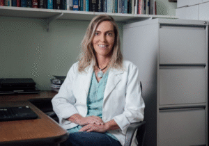 Leia mais sobre o artigo Brasileira cria vacina que cura pessoas tetraplégicas e pode ganhar o Nobel da Medicina por isso