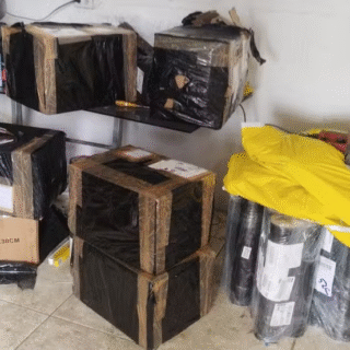 Mais de 200 kg de drogas são apreendidos após perseguição policial em Manaus; quatro homens são presos