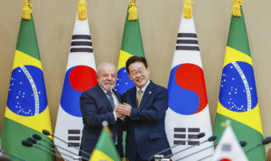 Leia mais sobre o artigo Lula diz que vale “qualquer sacrifício” para prender magnatas do crime