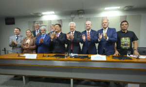 Leia mais sobre o artigo Representação Brasileira do Parlasul aprova acordo Mercosul-UE