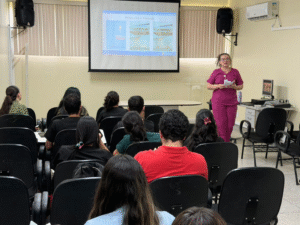 Leia mais sobre o artigo Maternidade Moura Tapajóz acolhe internos de medicina da Universidade do Estado do Amazonas