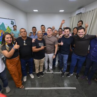 Articulação Política: Demandas de Alvarães são pauta em reunião com David Almeida