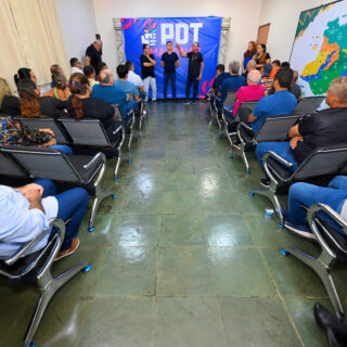 David Almeida reúne nominata do PDT e amplia base para disputa estadual no Amazonas