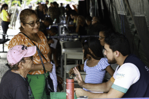 Leia mais sobre o artigo Prefeitura de Manaus leva serviços essenciais à população em ação na Ponta Negra