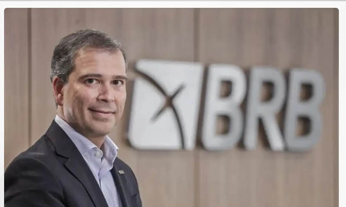 PF prende Paulo Henrique Costa, ex-presidente do BRB, em desdobramento da Operação Compliance Zero