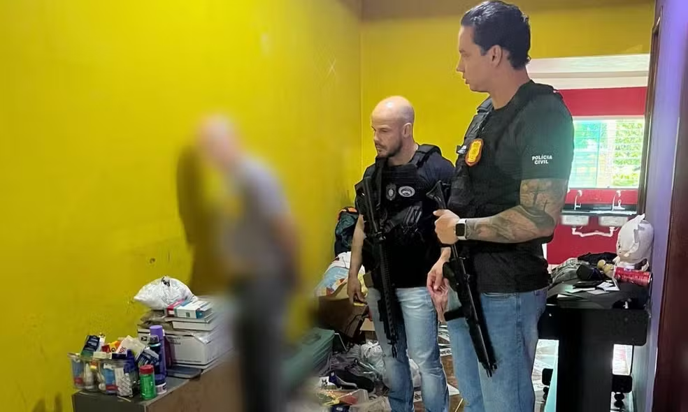 No momento, você está visualizando Farsa do “Falecido”: Homem é detido no AM após forjar óbito por seguro de meio milhão