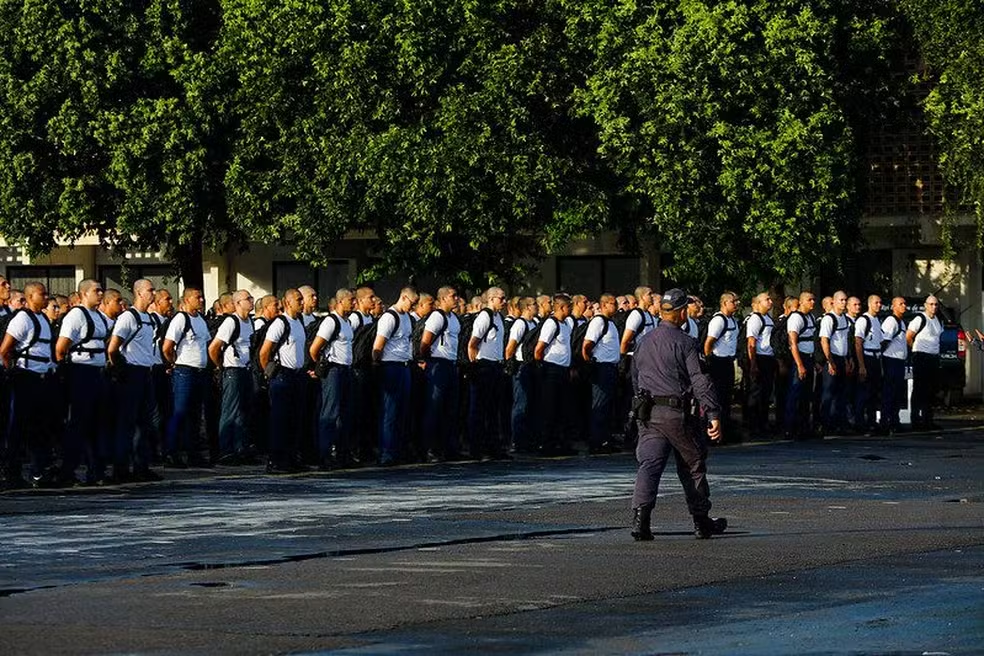 No momento, você está visualizando MPAM apura uso de “eternos alunos” em patrulhamento ostensivo no Amazonas
