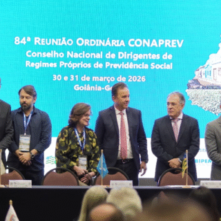 Manausprev debate legislação e aprimoramento da gestão previdenciária em encontro nacional